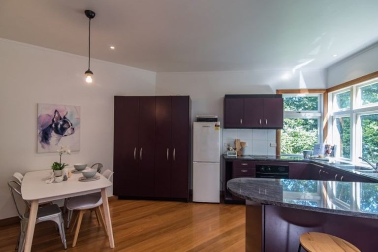 Photo of property in 16 Saint John Street, Aro Valley, Wellington, 6011