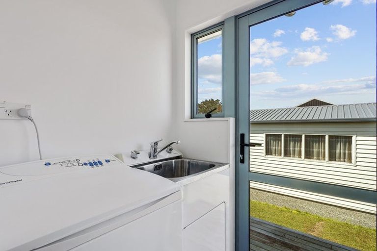 Photo of property in 5 Kakapo Place, Mangawhai, 0505