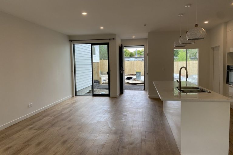 Photo of property in 48a Ambler Avenue, Glen Eden, Auckland, 0602