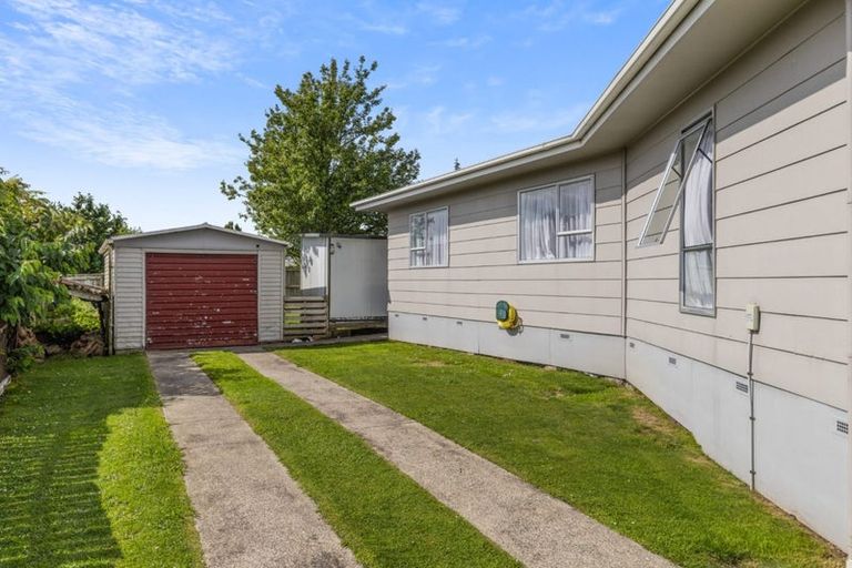 Photo of property in 6 Banbury Place, Tokoroa, 3420