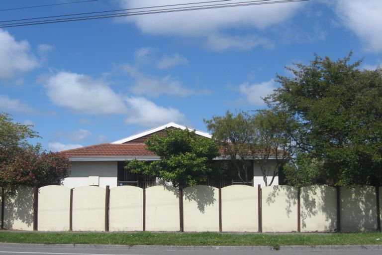 Photo of property in 1/323 Sawyers Arms Road, Bishopdale, Christchurch, 8053