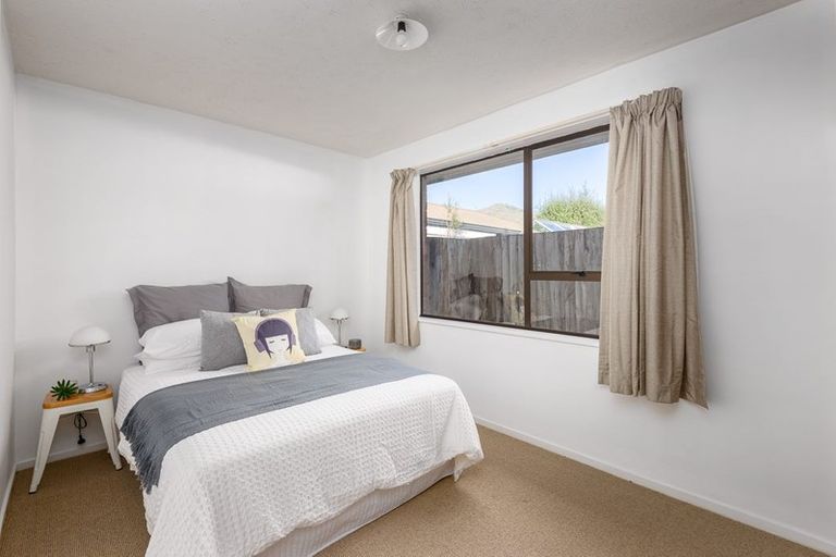 Photo of property in 1/26 Mauger Drive, Heathcote Valley, Christchurch, 8022