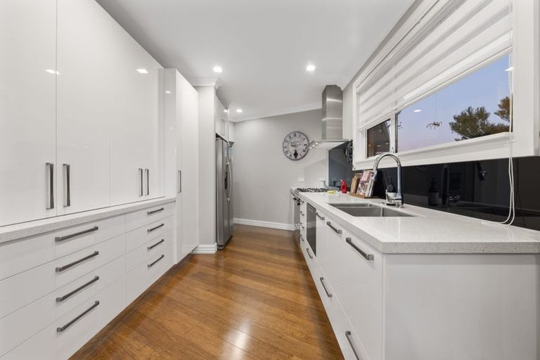 Photo of property in 7 Climie Crescent, Hawera, 4610