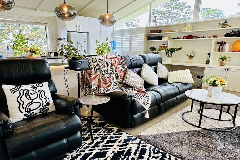 Photo of property in 43f Terry Smyth Drive, Kumeu, 0892