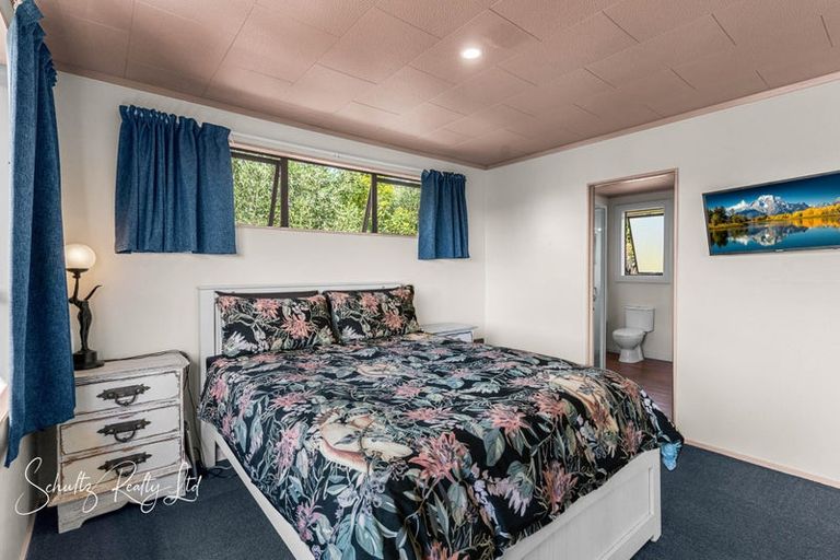 Photo of property in 4 Hebe Lane, Maungaturoto, 0520