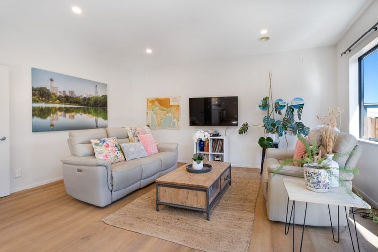 Photo of property in 26 Mauldeth Terrace, Churton Park, Wellington, 6037