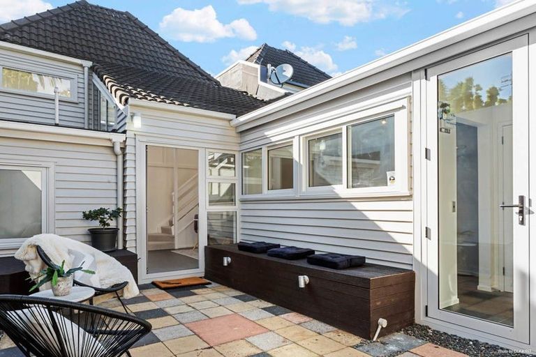 Photo of property in 6/21 Richmond Avenue, Northcote Point, Auckland, 0627