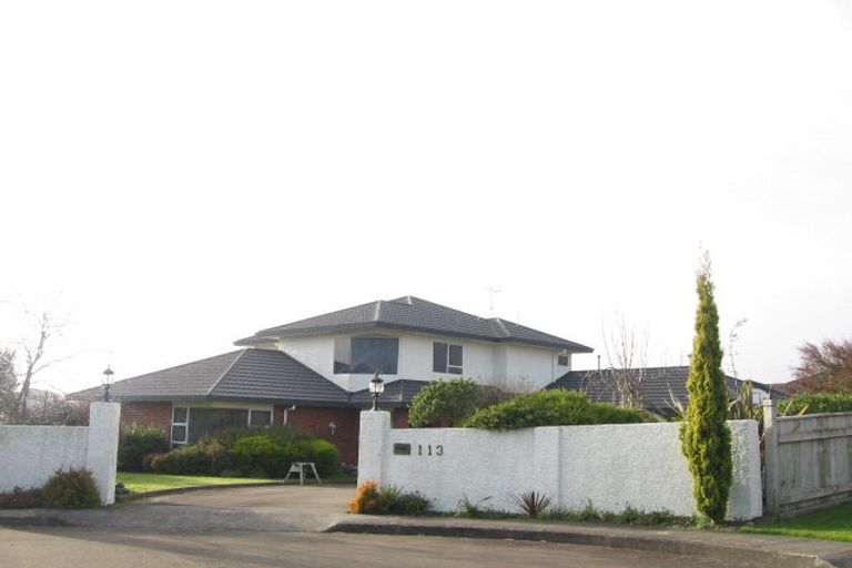 Photo of property in 113 Summerhill Drive, Fitzherbert, Palmerston North, 4410