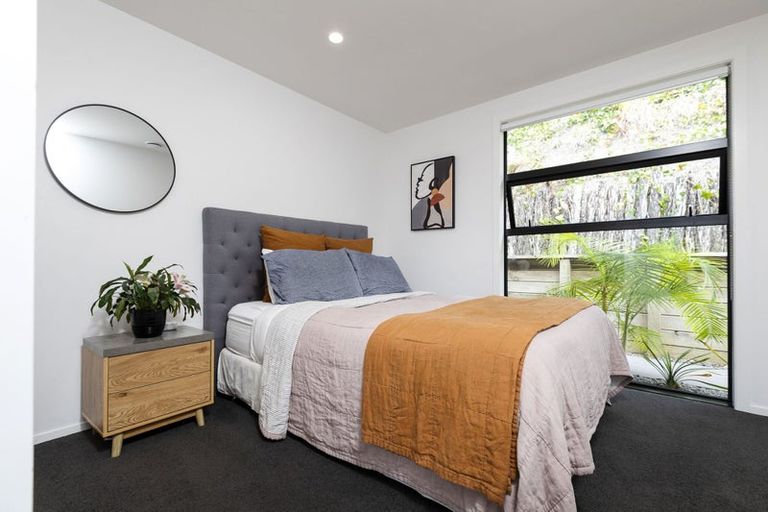 Photo of property in 8 Orite Drive, Welbourn, New Plymouth, 4310