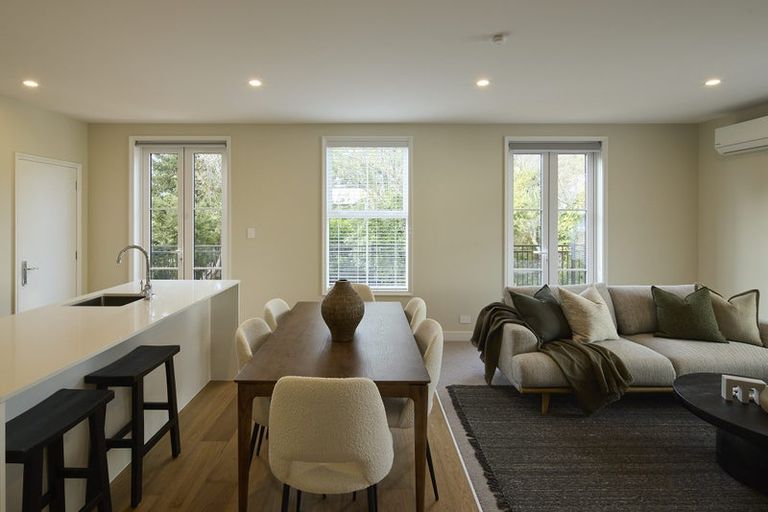 Photo of property in 4 Bowenvale Avenue, Cashmere, Christchurch, 8022
