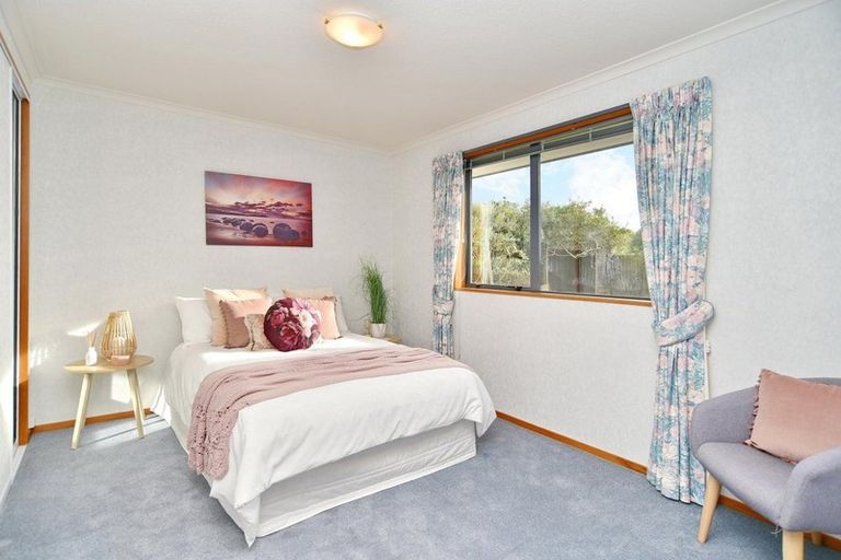 Photo of property in 4 Fishermans Rest, Waimairi Beach, Christchurch, 8083