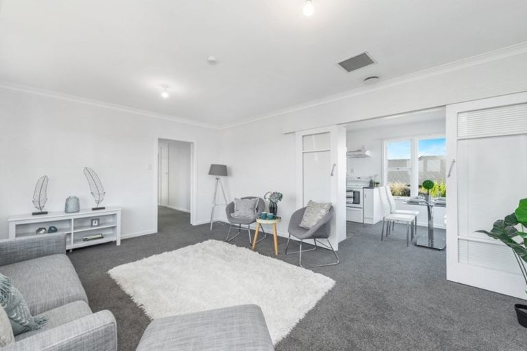 Photo of property in 25 Young Street, Morrinsville, 3300