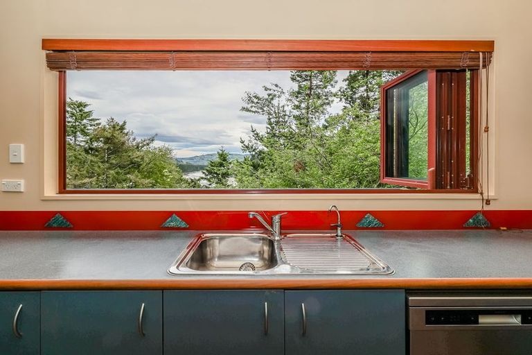 Photo of property in 9 Derdan Street, Purakaunui, Port Chalmers, 9081