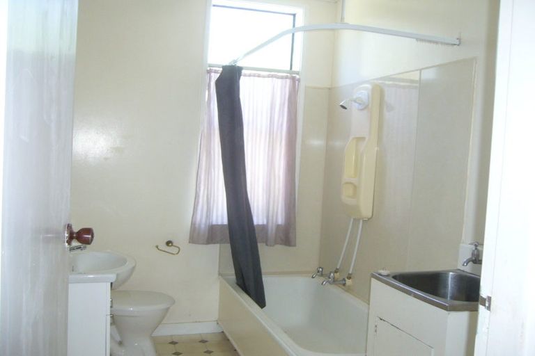 Photo of property in 3/20 Rotoiti Street, Johnsonville, Wellington, 6037