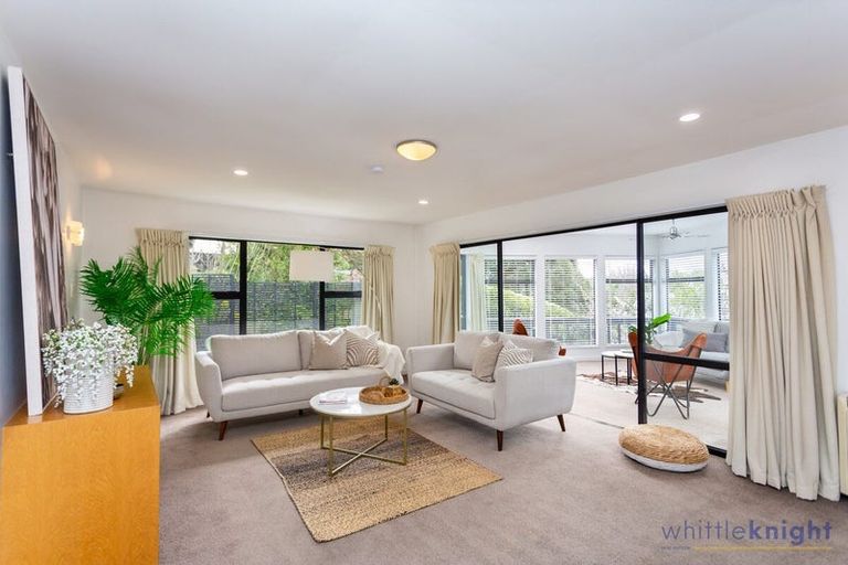 Photo of property in 2 Centaurus Road, Cashmere, Christchurch, 8022