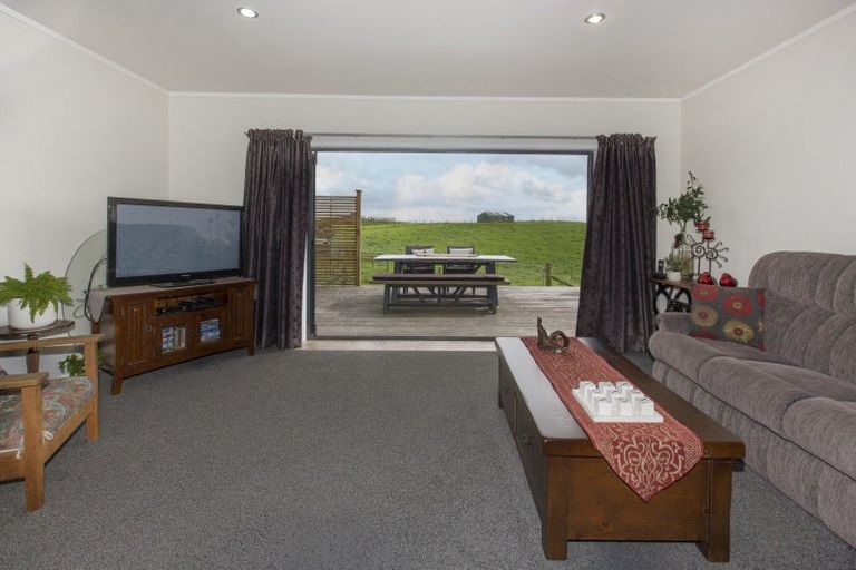 Photo of property in Rehutai Road, Baylys Beach, Dargaville, 0377