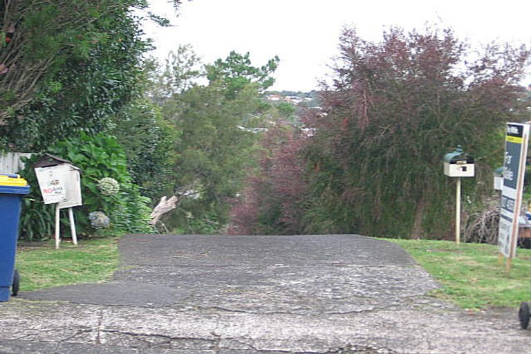 Photo of property in 1/4 Kashmir Road, Glen Eden, Auckland, 0602