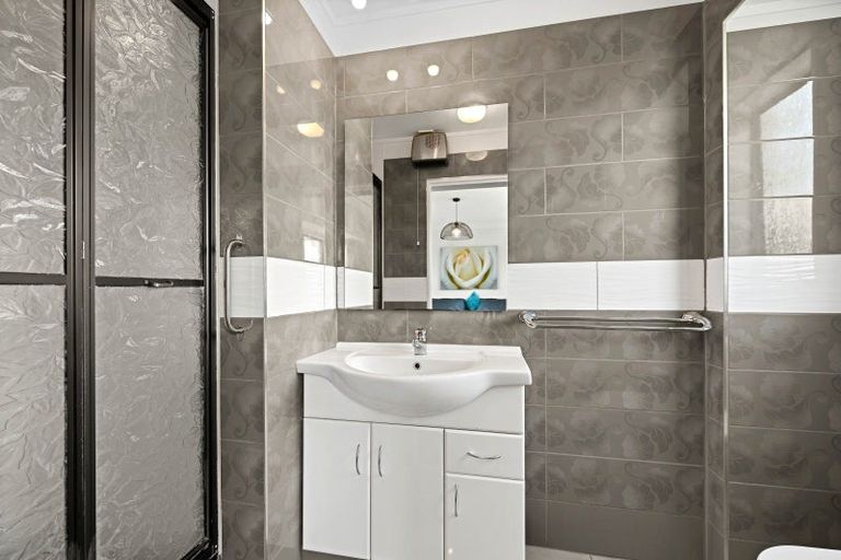 Photo of property in 34 Delamare Road, St Andrews, Hamilton, 3200