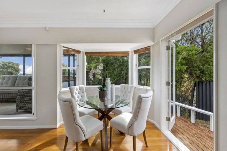 Photo of property in 1/4 Firth Road, Torbay, Auckland, 0630