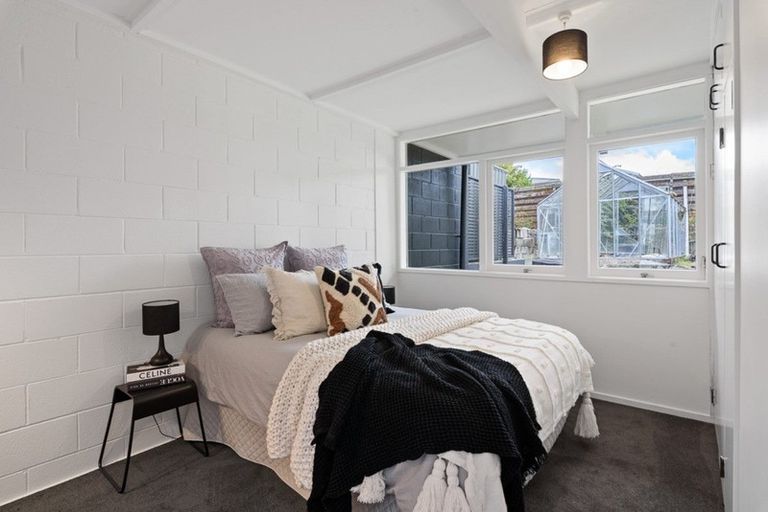 Photo of property in 3/340 Te Atatu Road, Te Atatu South, Auckland, 0610