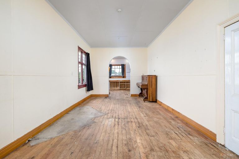 Photo of property in 7 Holmes Street, Waimate, 7924