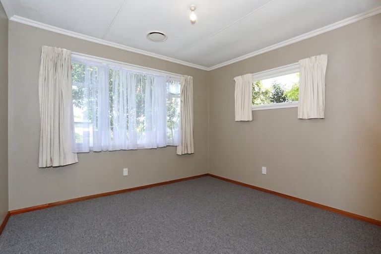 Photo of property in 8 Nairn Crescent, Awapuni, Palmerston North, 4412