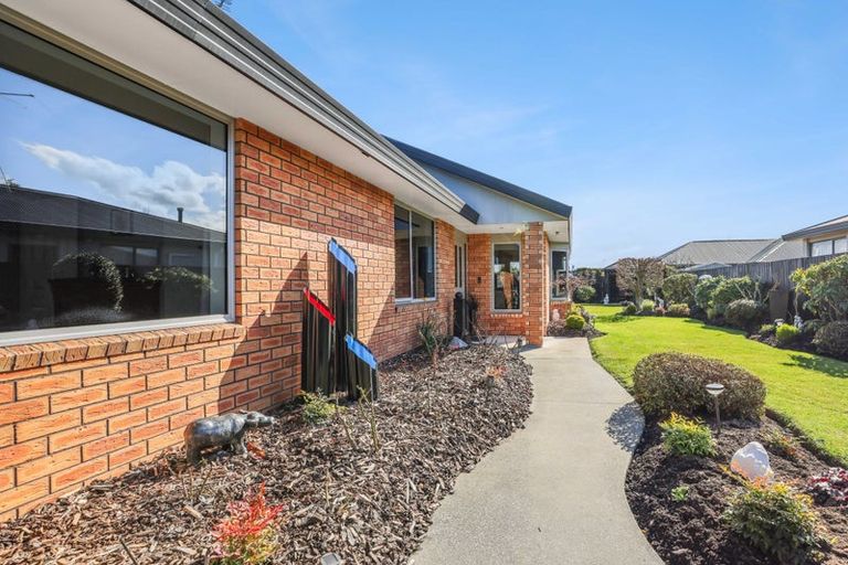 Photo of property in 32 Grove Street, Tinwald, Ashburton, 7700