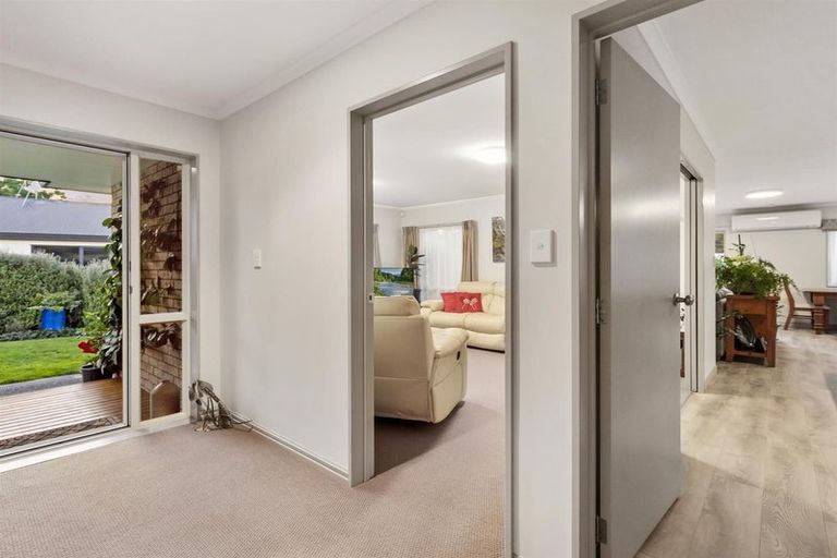 Photo of property in 21 Dowman Place, Te Puke, 3119