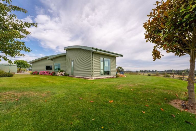 Photo of property in 591 Pleasant Point Highway, Levels, Timaru, 7975
