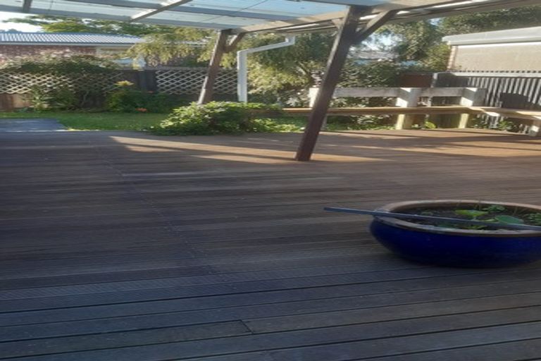 Photo of property in 1/70 Staveley Street, Avonhead, Christchurch, 8042