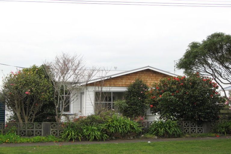 Photo of property in 17 Doone Street, Lynmouth, New Plymouth, 4310