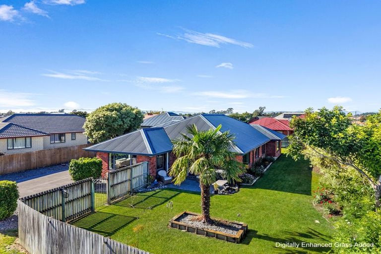 Photo of property in 13 Cressida Close, Rolleston, 7614