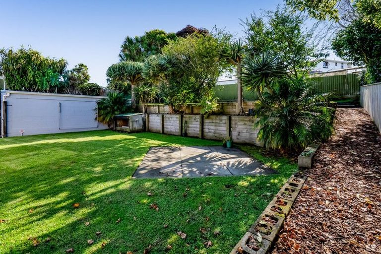 Photo of property in 17 Hua Street, Bell Block, New Plymouth, 4312
