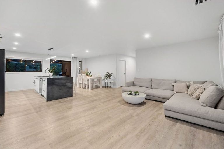 Photo of property in 50 Montiicola Drive, Papamoa Beach, Papamoa, 3118