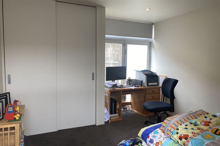 Photo of property in 59 Te Wharau Drive, Greenhithe, Auckland, 0632