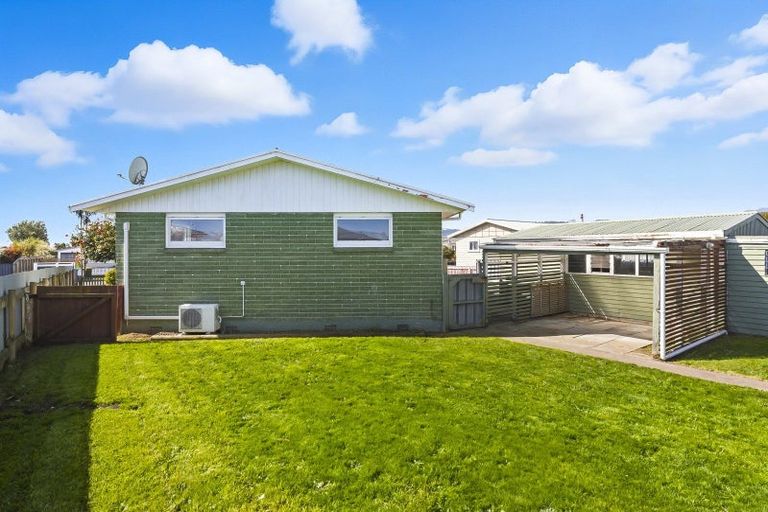 Photo of property in 4 Ross Street, Levin, 5510