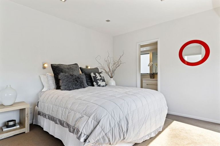 Photo of property in 10a Chevron Place, Ilam, Christchurch, 8041