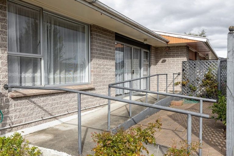 Photo of property in 2/12 Newbourne Crescent, Redwoodtown, Blenheim, 7201