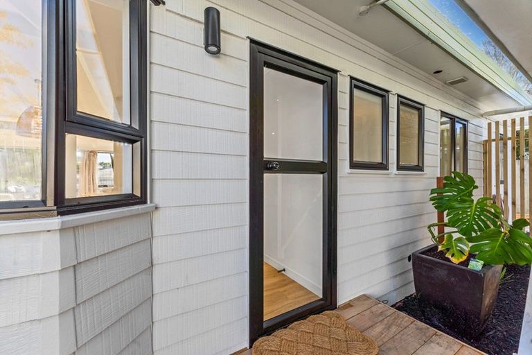 Photo of property in 19a Walbrook Road, Manly, Whangaparaoa, 0930