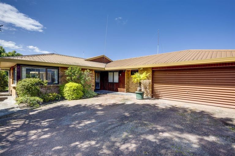 Photo of property in 32 Kotuku Place, Taradale, Napier, 4112