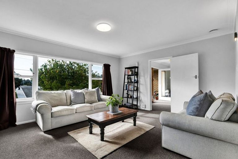 Photo of property in 90 Bayly Road, Blagdon, New Plymouth, 4310