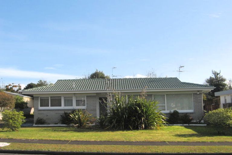 Photo of property in 1/5 Ashdown Place, Pahurehure, Papakura, 2113
