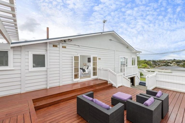 Photo of property in 1/3 Fentham Road, Hauraki, Auckland, 0622