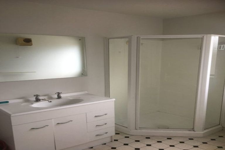 Photo of property in 14 Elizabeth Street, Riccarton, Christchurch, 8011