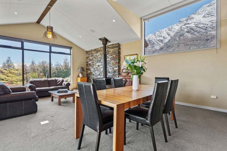 Photo of property in 8 Orford Drive, Jacks Point, Queenstown, 9371