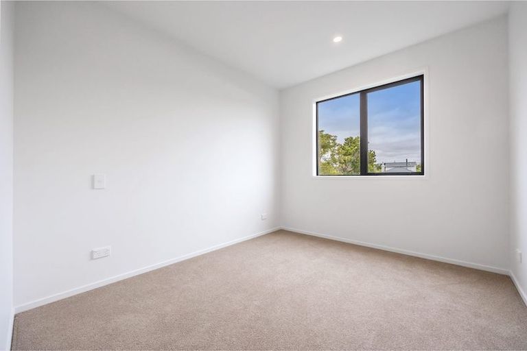 Photo of property in 14/128 Onewa Road, Northcote, Auckland, 0627