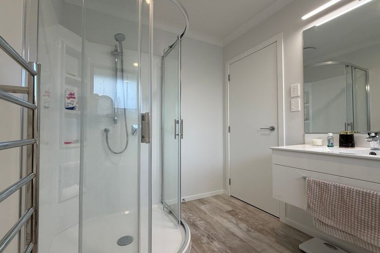 Photo of property in 79 Hinemoa Street, Levin, 5510