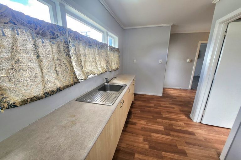 Photo of property in 19 Driver Road, Mangere East, Auckland, 2024