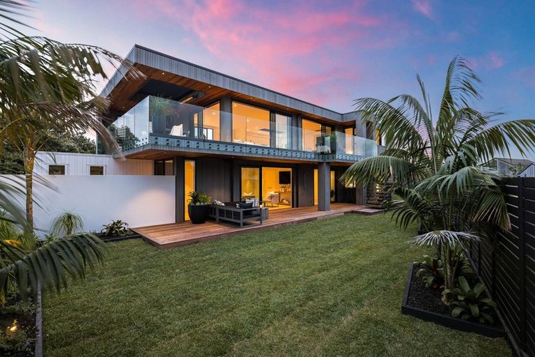 Photo of property in 14 Ida Way, Omaha, 0986