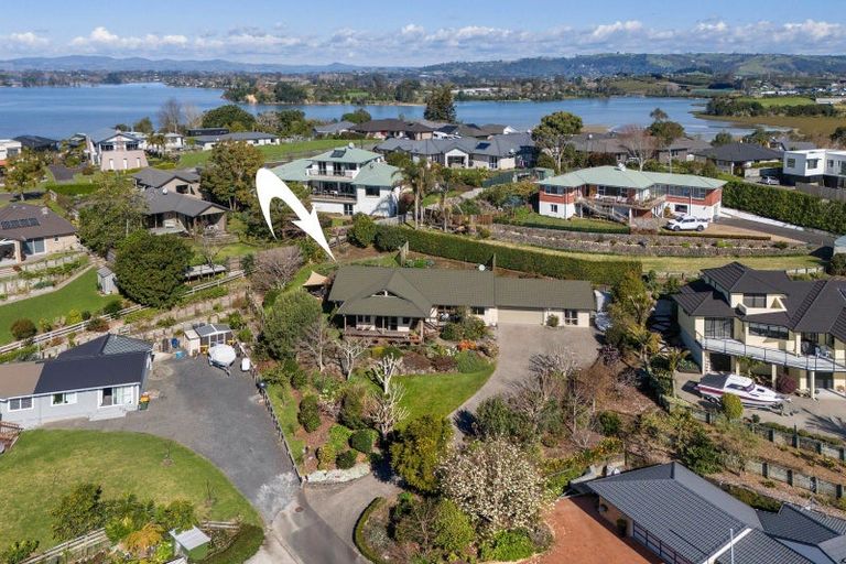 Photo of property in 181e Omokoroa Road, Omokoroa, 3114